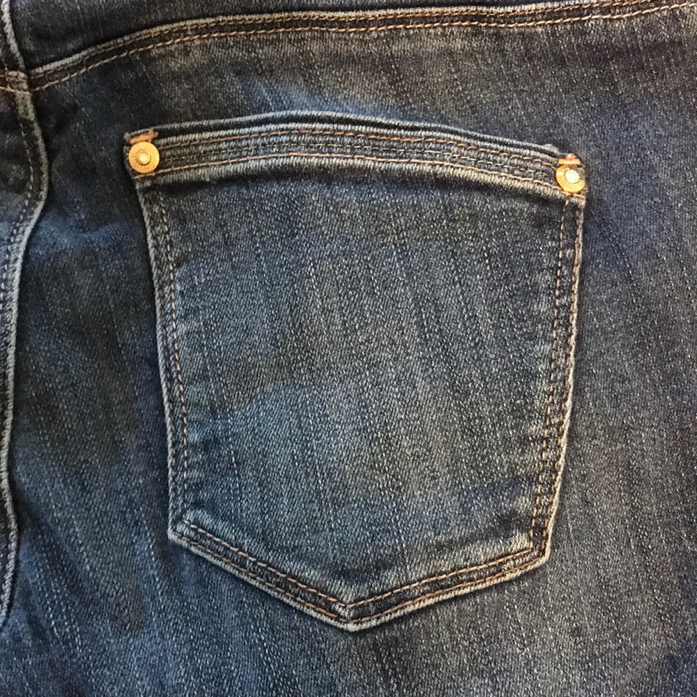 Distressed Denim Crops - Picture 3 of 3